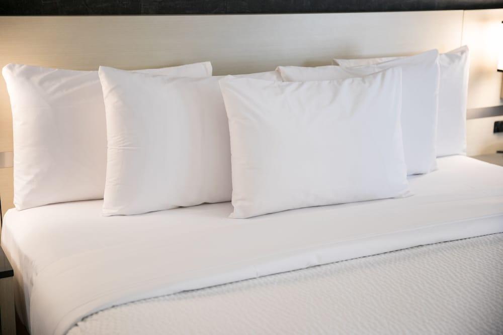 Nova Hotel Yellowknife